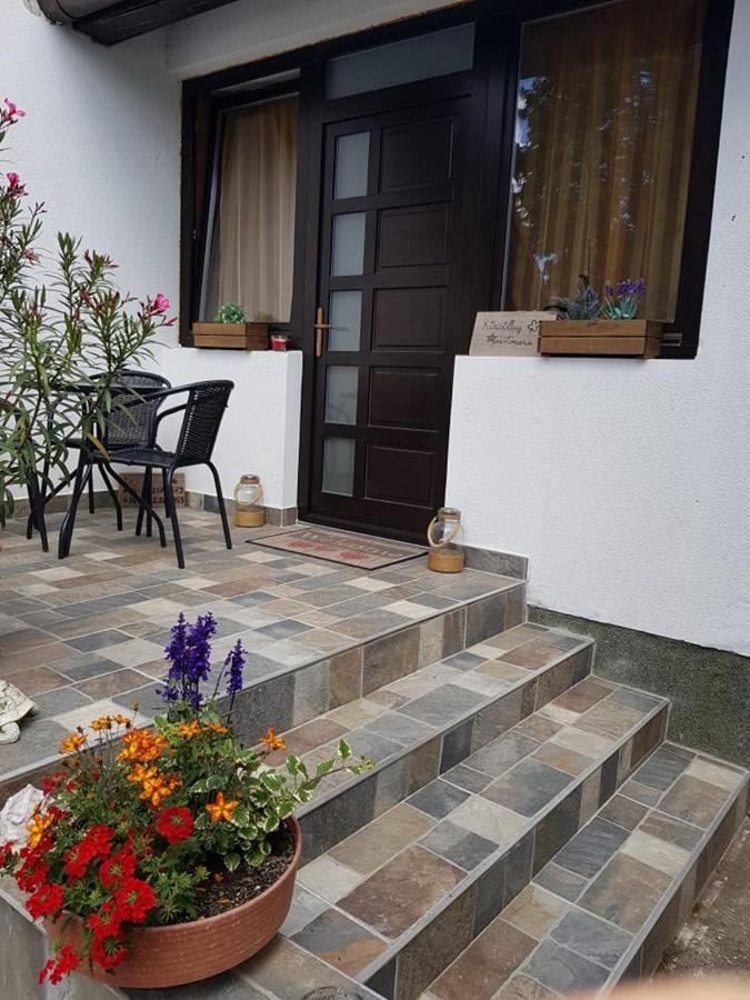 Kiscsillag Apartman Harkány Exterior foto